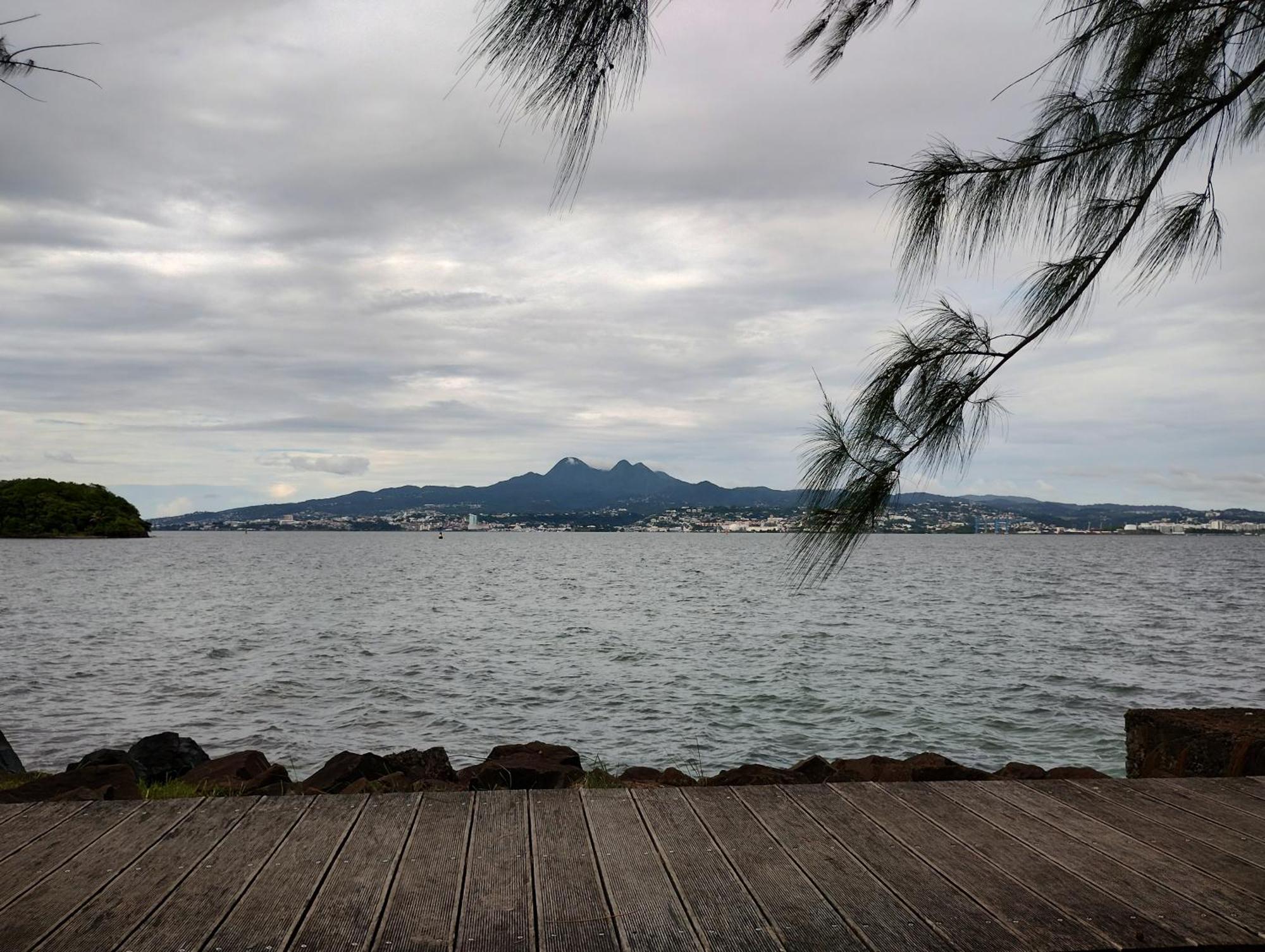 Charmant T1 avec vue sur marina Les Trois-Ilets Extérieur photo